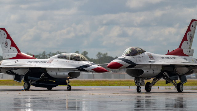 Us Air Force Thunderbirds Arrive In Sanford Pilots Will Participate