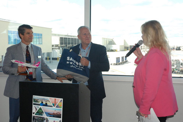 sanford-airport-celebrates-inaugural-flight-of-swoop-airlines-from